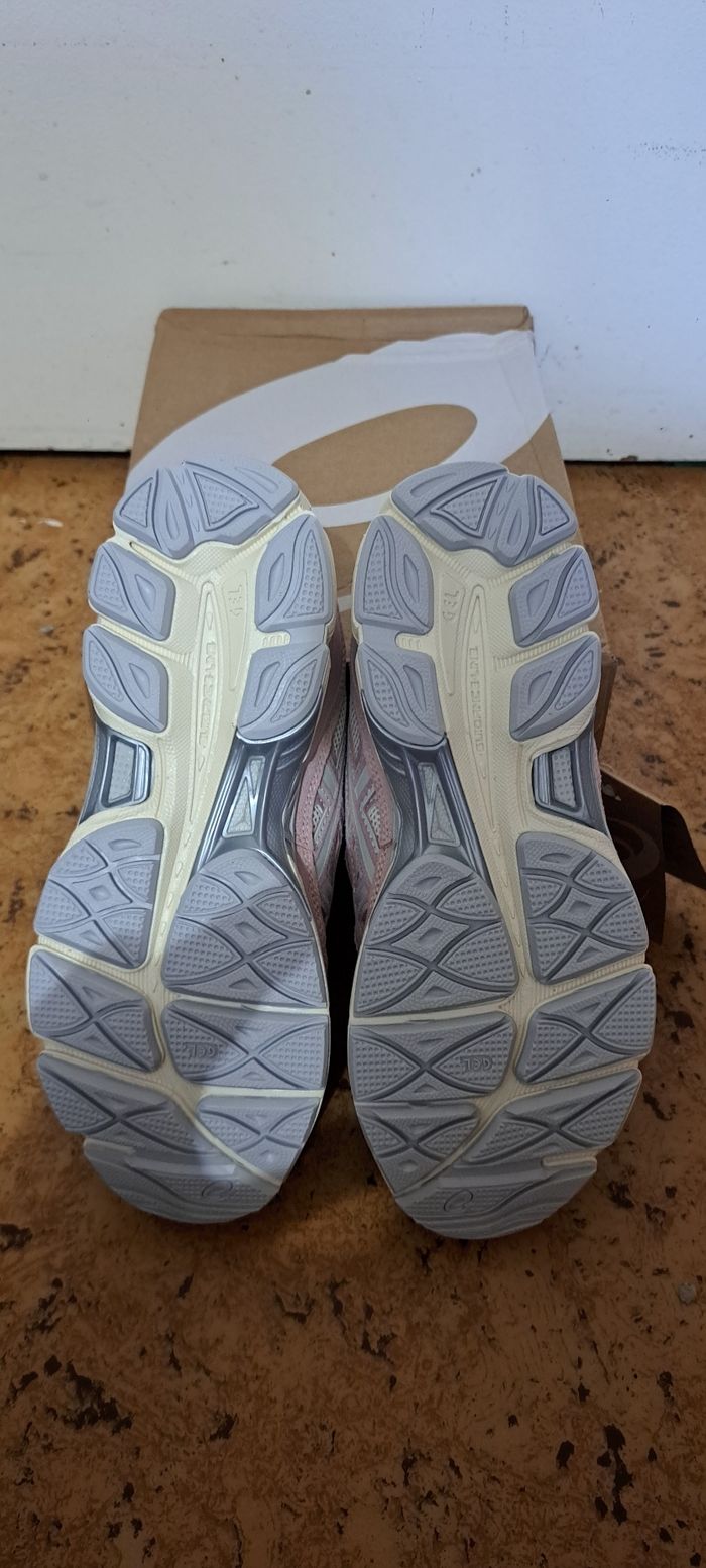 Asics Gel Nyc Cream Water Pink/Rose T42 - photo numéro 5