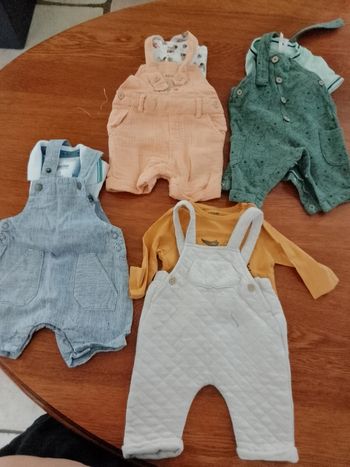Lot ensemble bébé 3 mois