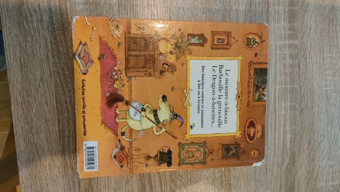 Livre Histoires de sorcières - photo numéro 2