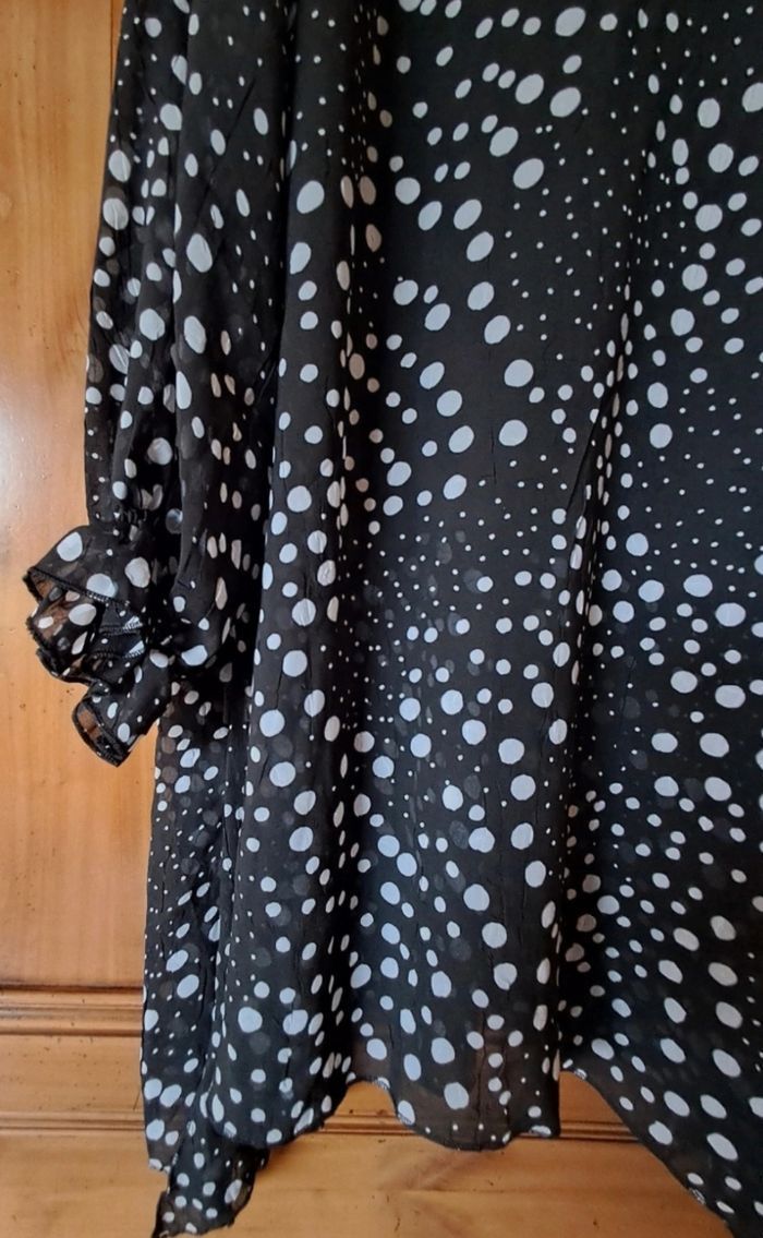 Blouse NEUVE pour femme Taille 54 - photo numéro 6
