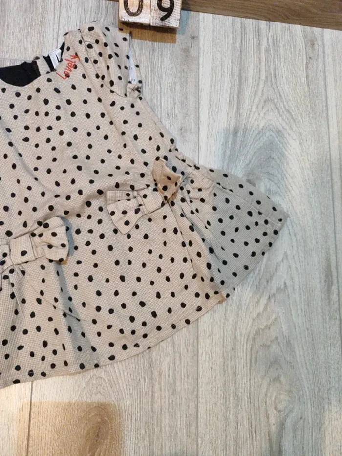 Robe à pois. 9 mois - photo numéro 3
