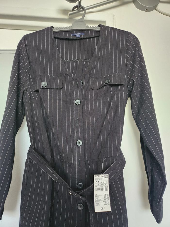 Combinaison a rayures Noire taille 36 - photo numéro 5