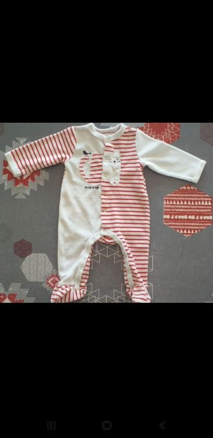 Pyjama à rayures