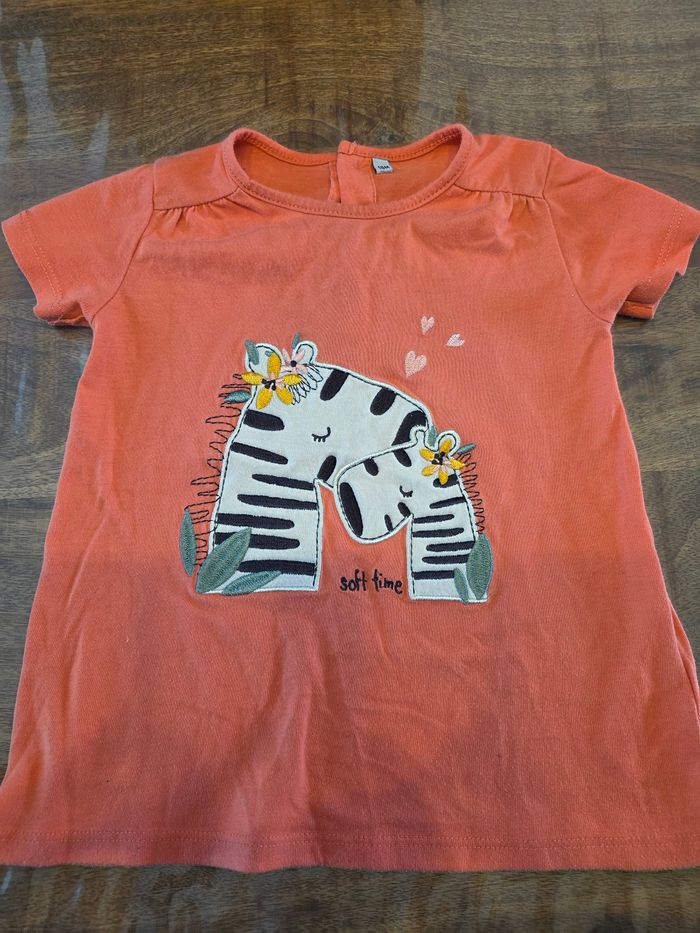 T-shirt