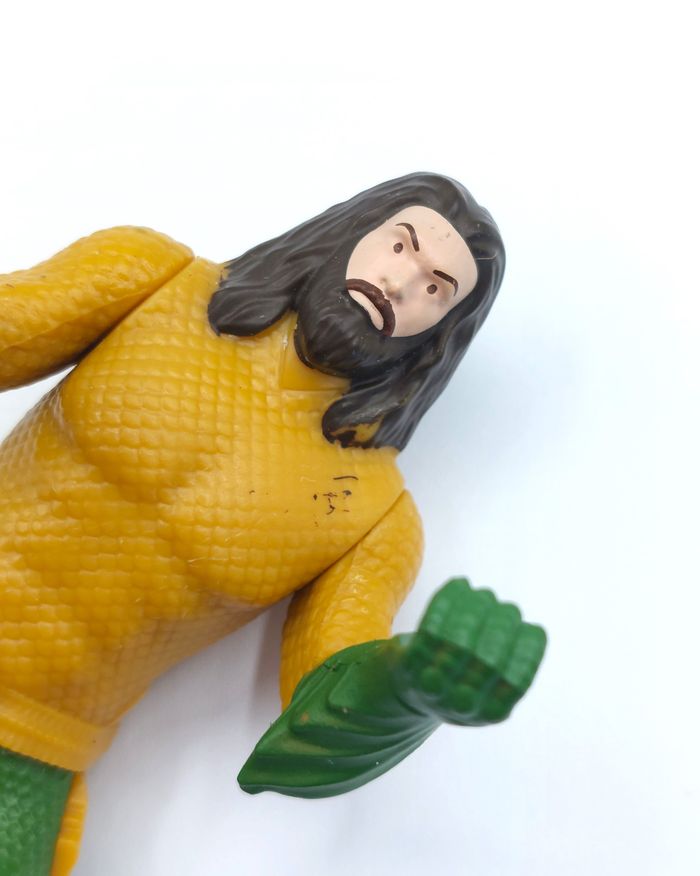 Figurine Aquaman DC Comics Burger King 2018 10,5 cm - photo numéro 4