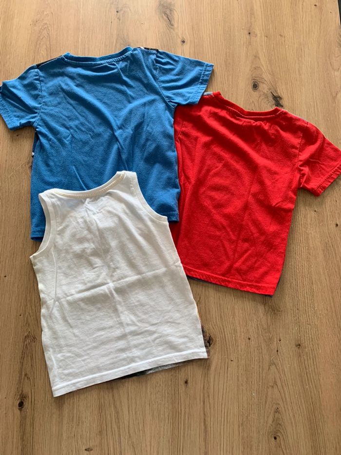 Lot de tee-shirts cars - photo numéro 2