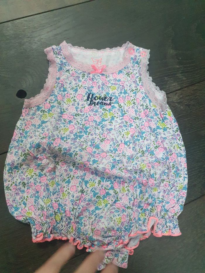 Lot vêtements fille été 12 mois - photo numéro 6