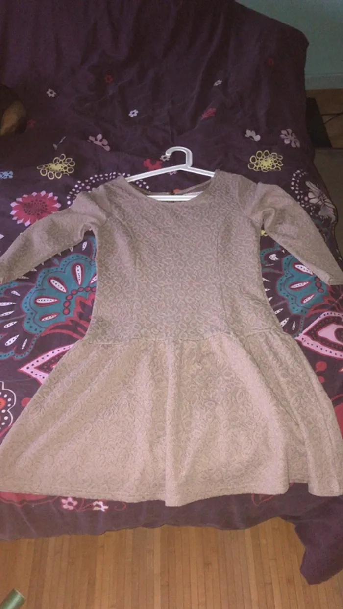 Robe 38