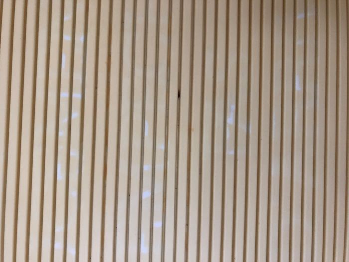 Tableau d'affichage avec lettres noires - photo numéro 4