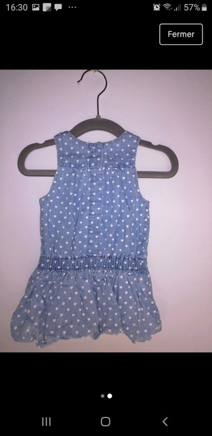 Robe 1 mois TBE - photo numéro 4