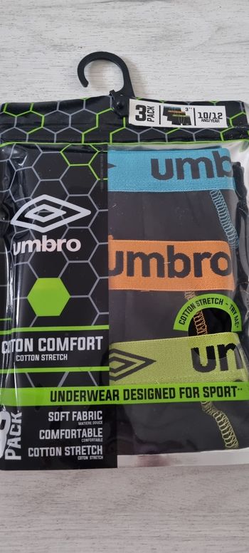 3 boxers umbro 10/12 ans