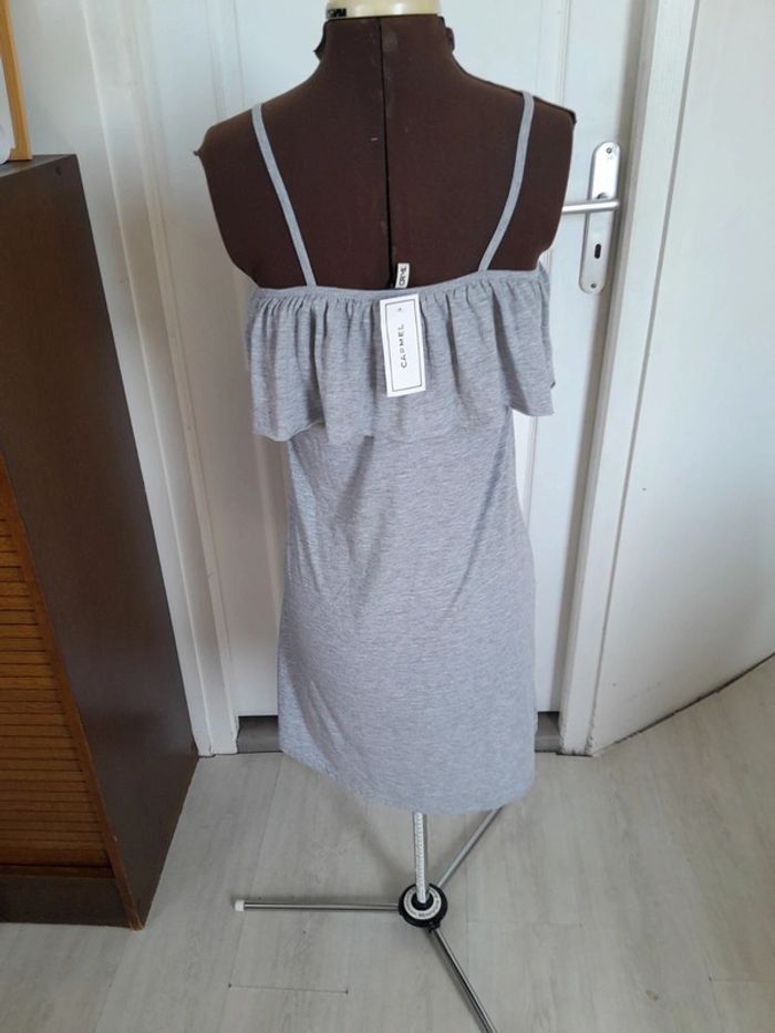 robe mini tee shirt à bretelle Carmel neuve avec étiquette - photo numéro 2