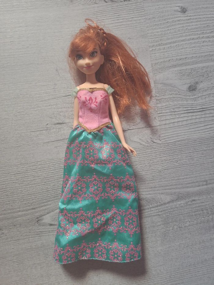 Barbie Anna qui chante - photo numéro 2