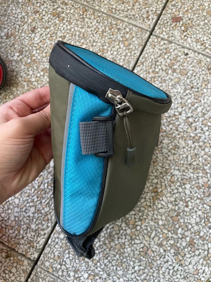 Pochette clignotante pour vélo ou trottinette - photo numéro 9