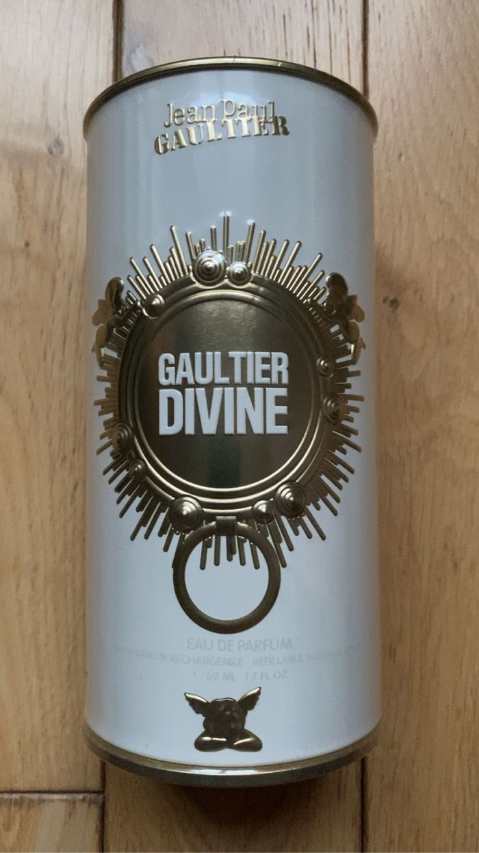 Jean Paul Gaultier Divine