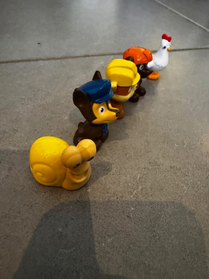 Lot de 5 personnages / Figurines - Paw Patrol / Pat patrouille - photo numéro 2