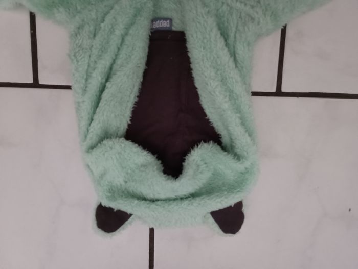 Pyjama une pièce 8/10 - photo numéro 3