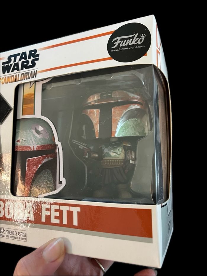 Lot pop funko mandalorian + tee shirt taille L Star wars Neuf jamais ouvert