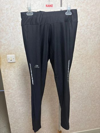 Jogging de sport taille 38 marque kalenji