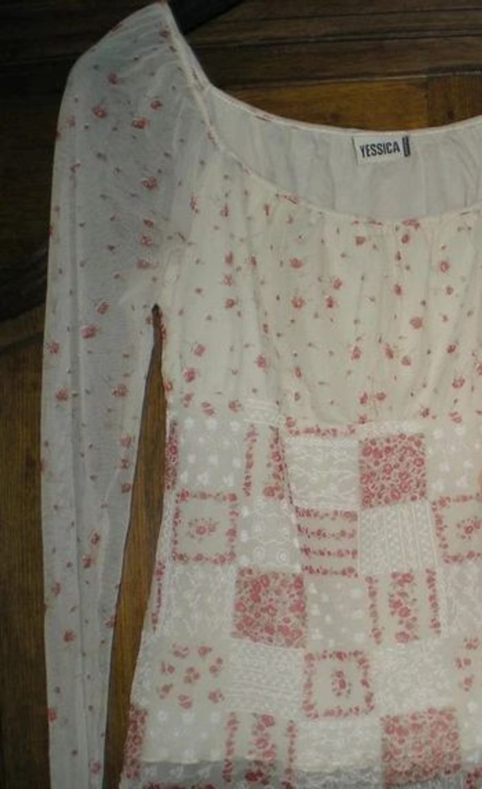 Lot de 5 Hauts/T.Shirts 38/40 - photo numéro 5