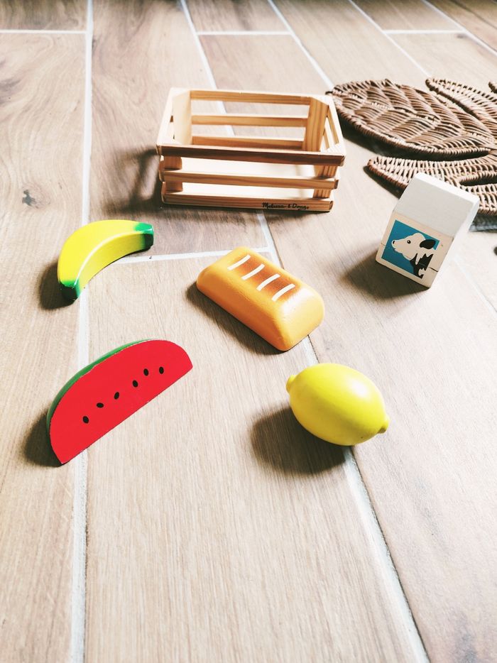 🍋Dinette cagette divers aliments fruits, lait... marque Melissa et Doug - photo numéro 2