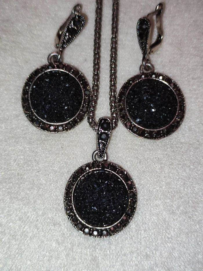 Parure bijoux - photo numéro 2