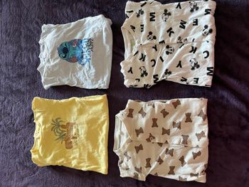 Lot de 4 pyjamas bébé taille 6 et 9 mois diverses marques