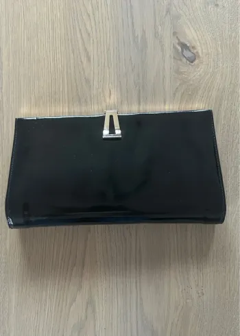 Pochette vintage en cuir vernis noir
