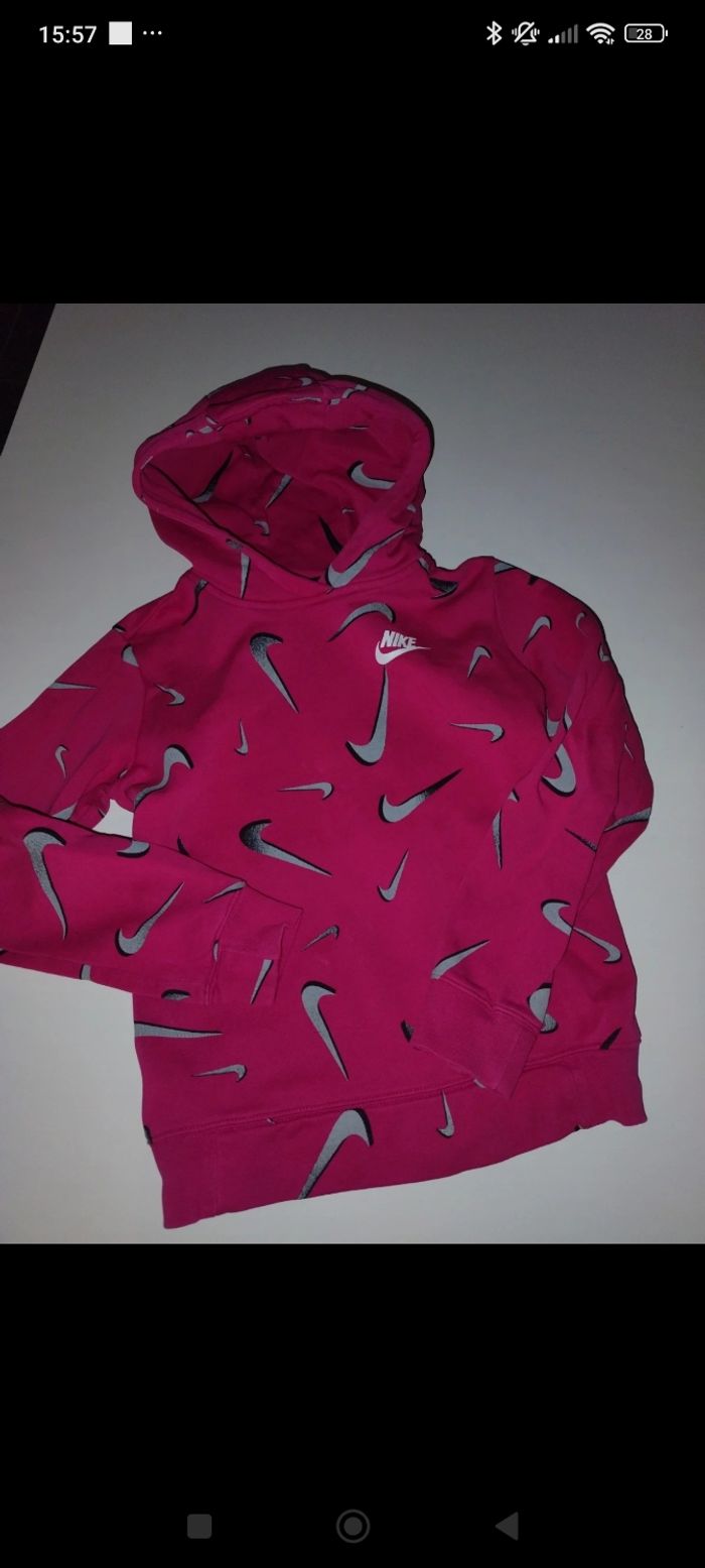 Pull Nike fille taille L