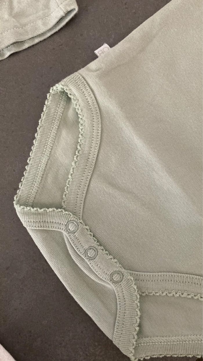 Lot ensemble vêtement body bodys bodies haut polo 6 mois fille - photo numéro 5