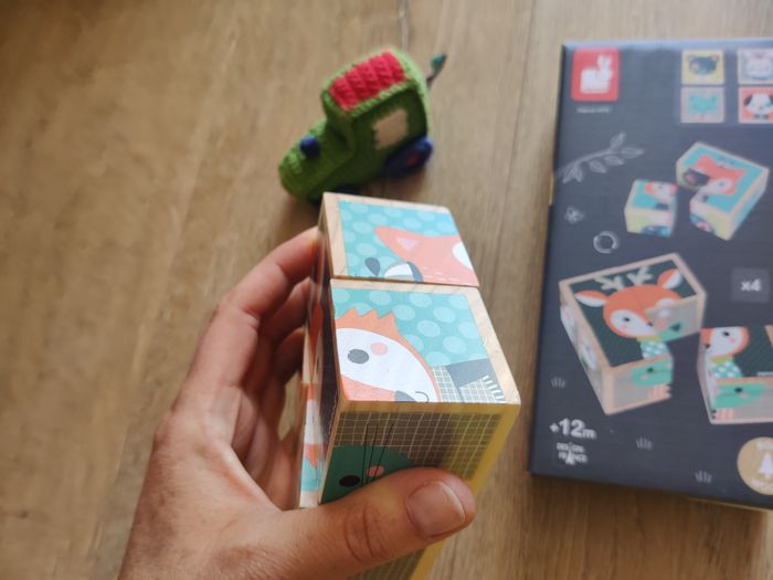Jeu jouet bois cube Janod dans boîte dès 12 mois - photo numéro 3
