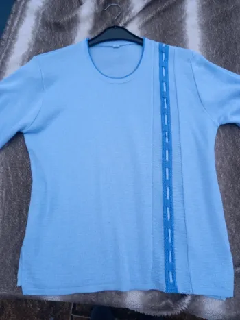 Pull manches courtes t.46-48