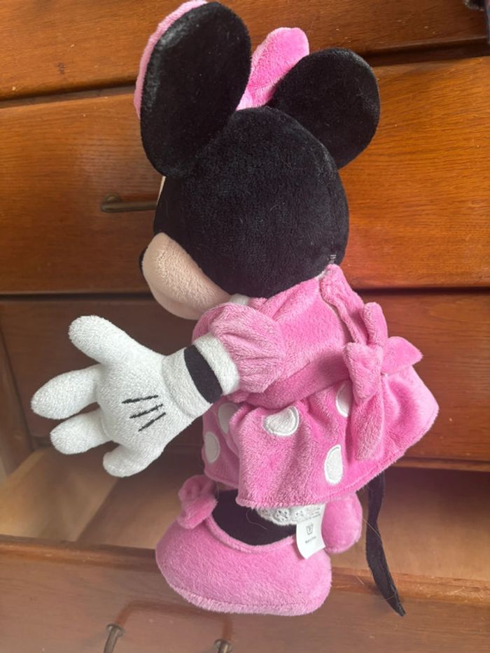 Peluche interactive Minnie Disney store - photo numéro 2