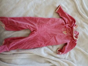 Dors bien tape à l'oeil urgent taille 6 mois