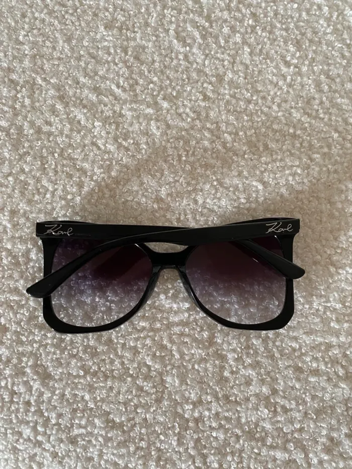 Lunette de soleil Karl Lagerfeld
