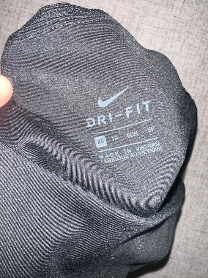 Legging Nike enfant taille XS - photo numéro 5