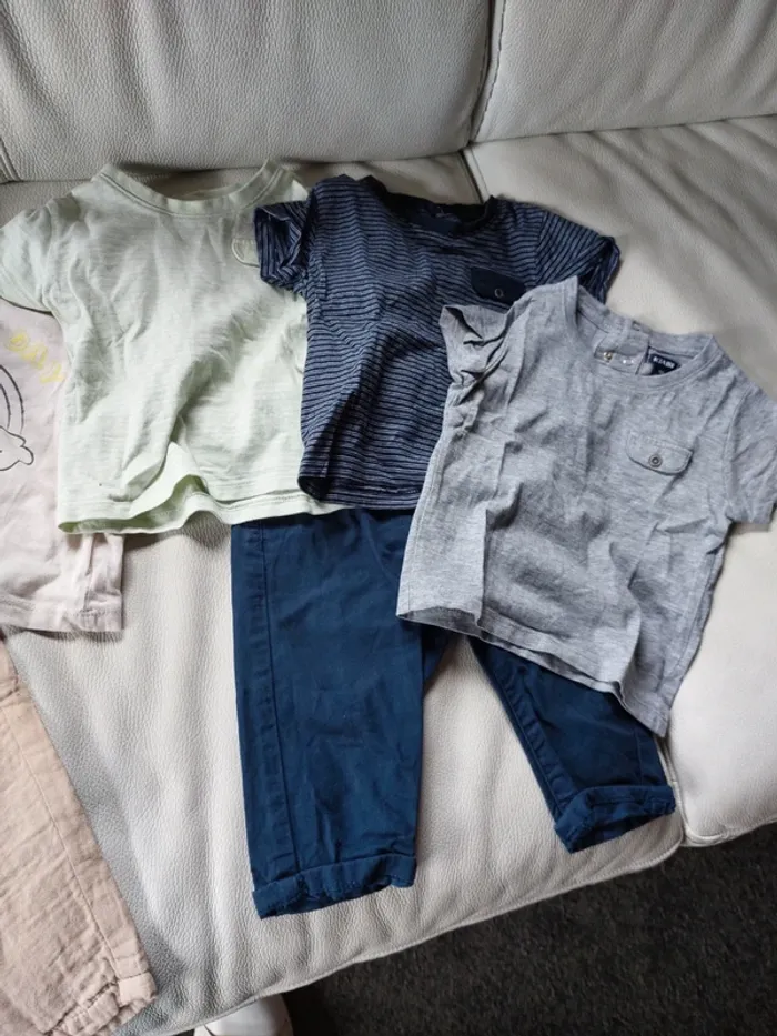 Lot de 7 articles vêtements 9 mois - photo numéro 3
