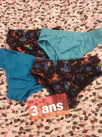 4 slips 98/104 cm 3 ans c&a