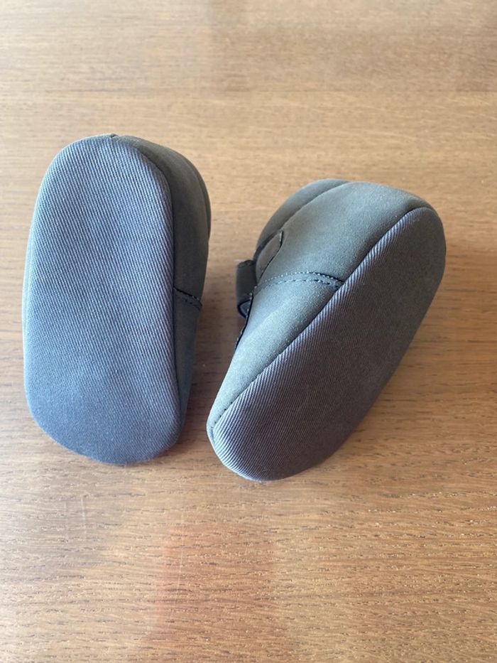 Chaussures bébé gris - photo numéro 4