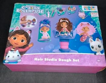 Magnifique set de pâte a modeler salon de coiffure Gabby chat neuve