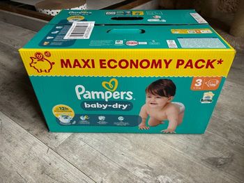 Pack 136 couches Pampers baby dry