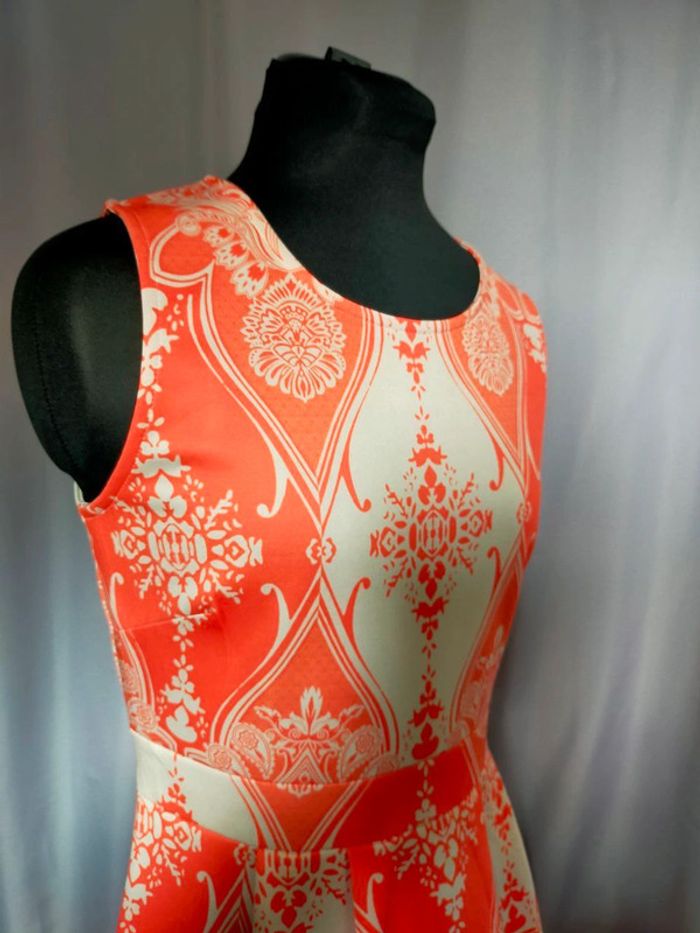 Robe orange & crème à motifs baroques – Bodyflirt Boutique – T. 36/38 (S) - photo numéro 2