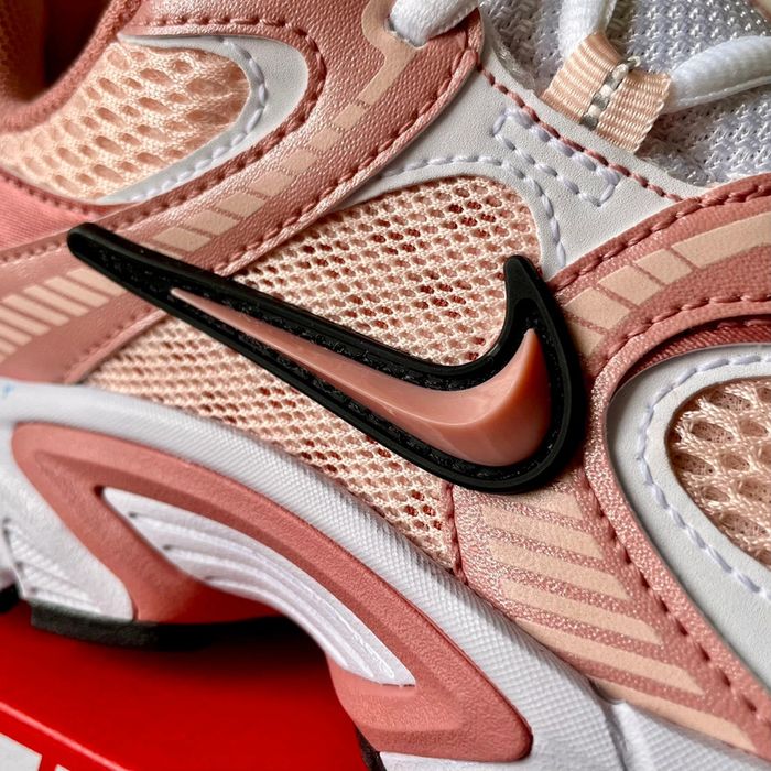 V5 RNR Corail - Nike - Washed Coral - Taille 39 - Neuf avec boîte - photo numéro 5