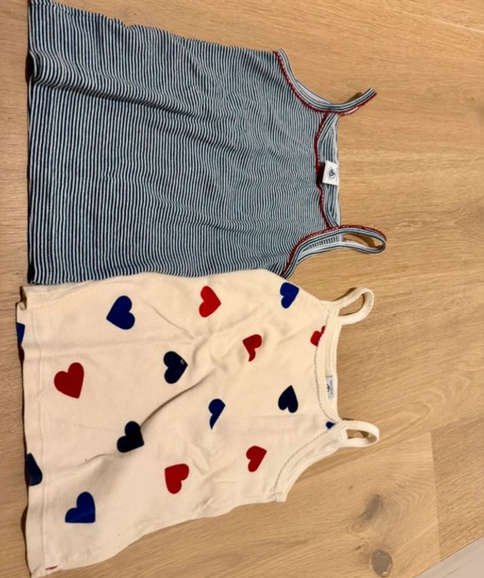 Lot 2 débardeurs petit bateau 5 ans - photo numéro 2