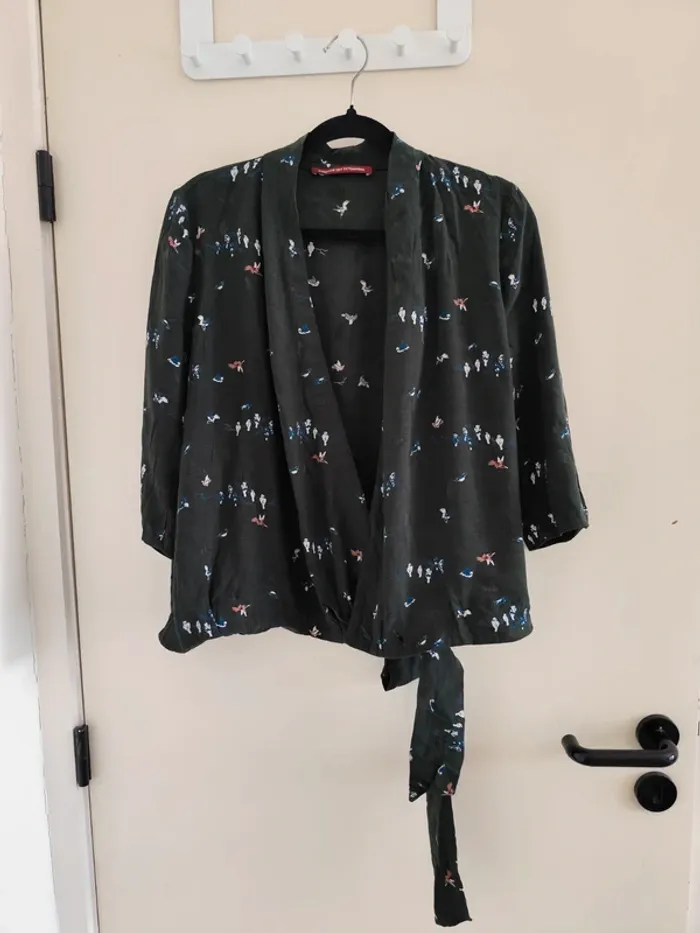 Belle blouse Comptoir des cotonniers modèle Big cœur style cache coeur 40 - photo numéro 4