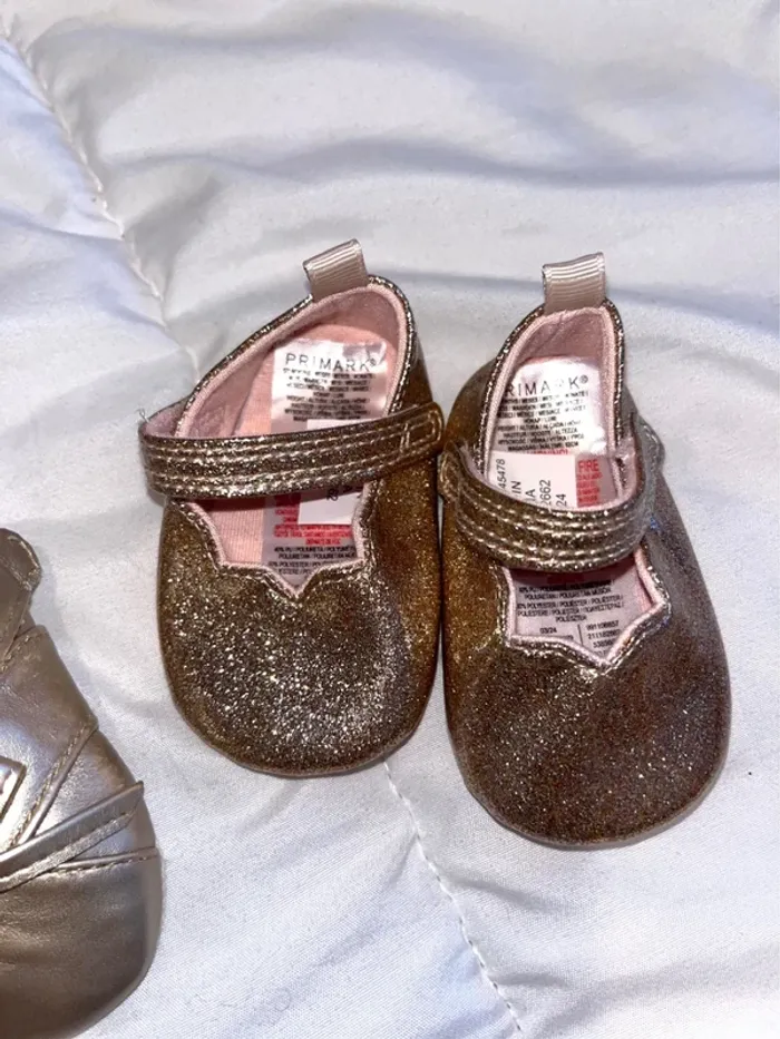 Lot chaussures bébé fille - photo numéro 4