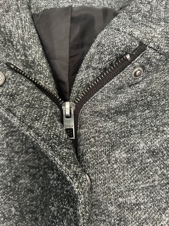 Manteau only - photo numéro 5