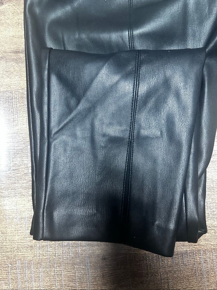 Jean pantalon en cuir Zara - photo numéro 9