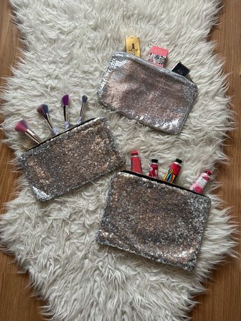 Lot 3 trousses sequins argentés BE 👝