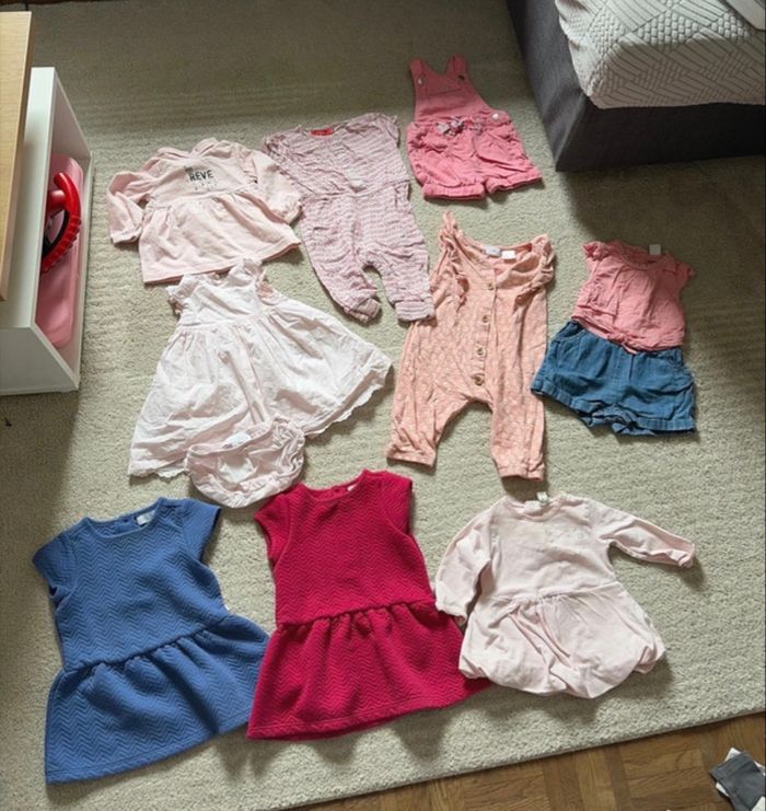 Gros lot 6 mois fille - photo numéro 5